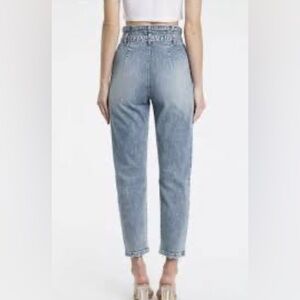 Eunina Boutique Tobi Super High Rise Mom Jean Crop Acid‎ Washed Denim Jeans